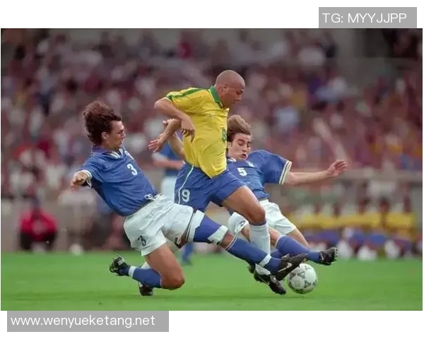 足球巨星引领家乡崛起 一人带动村庄经济和文化复兴的传奇故事